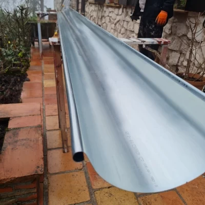 Gouttière zinc soudure plomb et étain